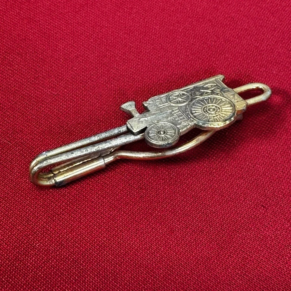 Vintage Gold Tone Steam‎ Tractor Tie Clip